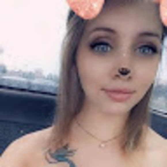 leslieadams373